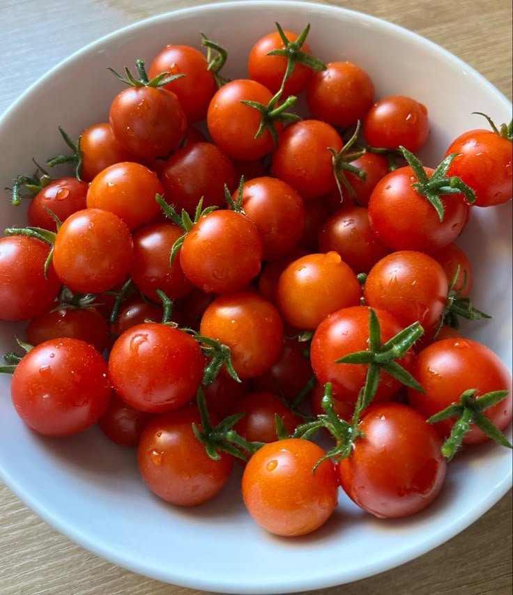 TOMATE CEREJA